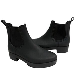 Jeffrey Campbel Womens 9 Slip On Chelsea Boot Matte Black Platform Ankle Moto